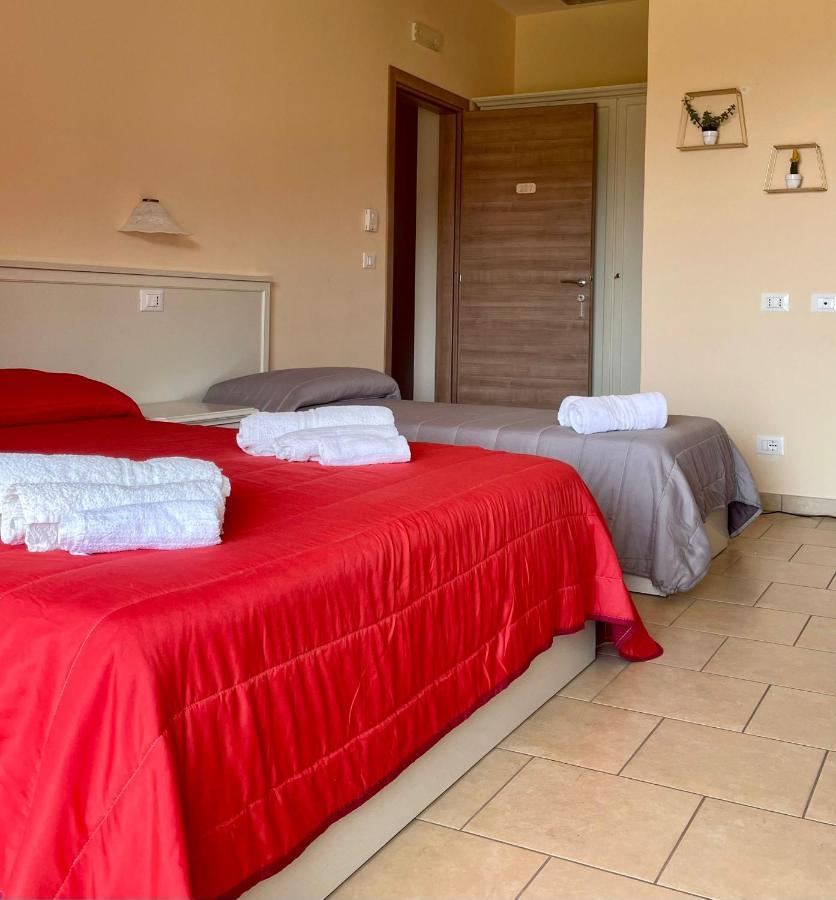 ホテル Residenza Domus Aurea Tropea- Vista Mare サンタ・ドメーニカ エクステリア 写真