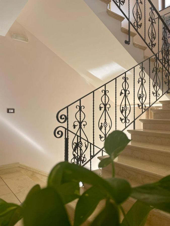 ホテル Residenza Domus Aurea Tropea- Vista Mare サンタ・ドメーニカ エクステリア 写真